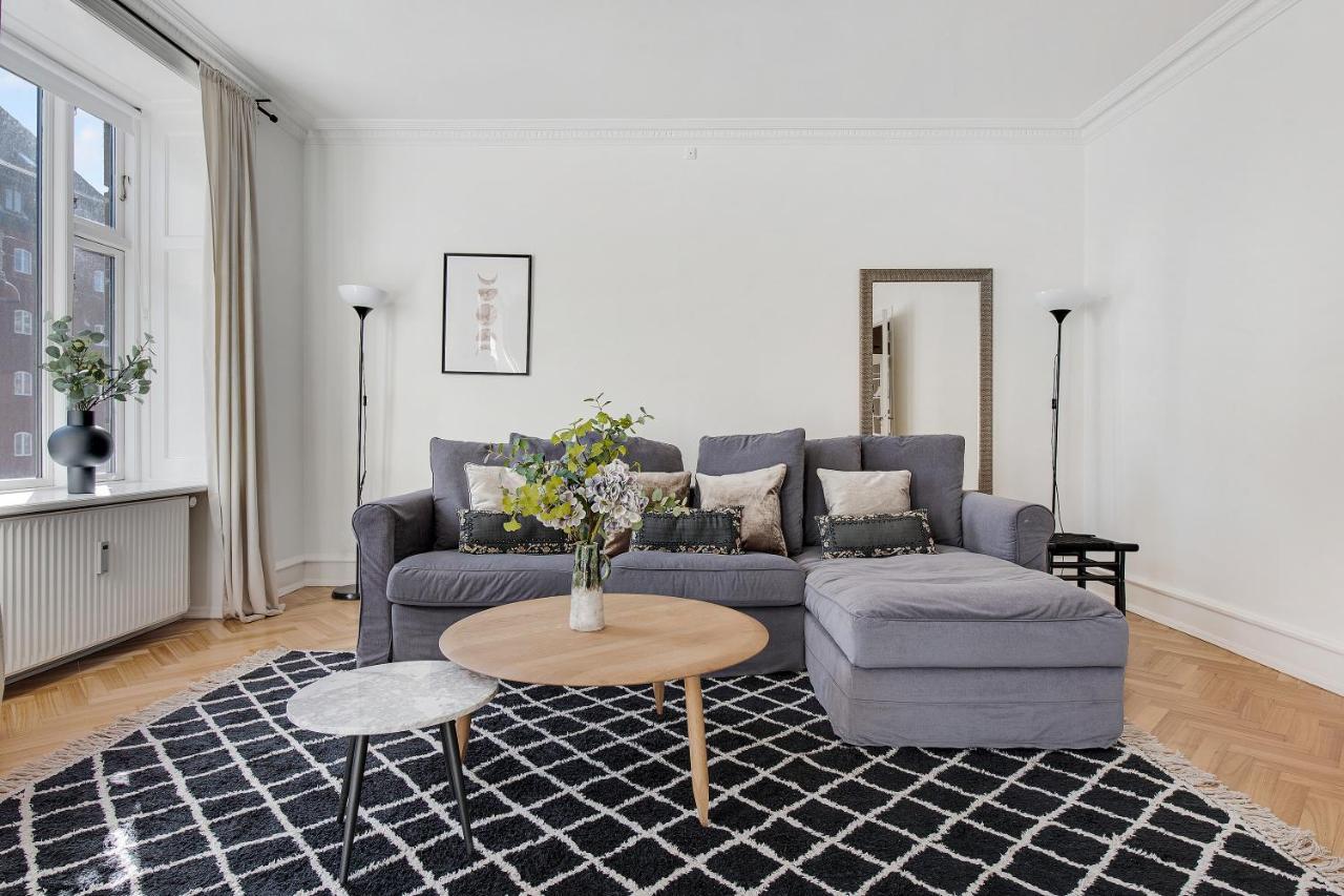 Sanders Frontier - Pleasant Three-bedroom Near Royal Palace * Copenhague